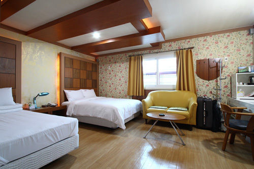 צ'אונן Cherbourg Hotel מראה חיצוני תמונה